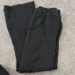 BuffBunny Black sweatpants